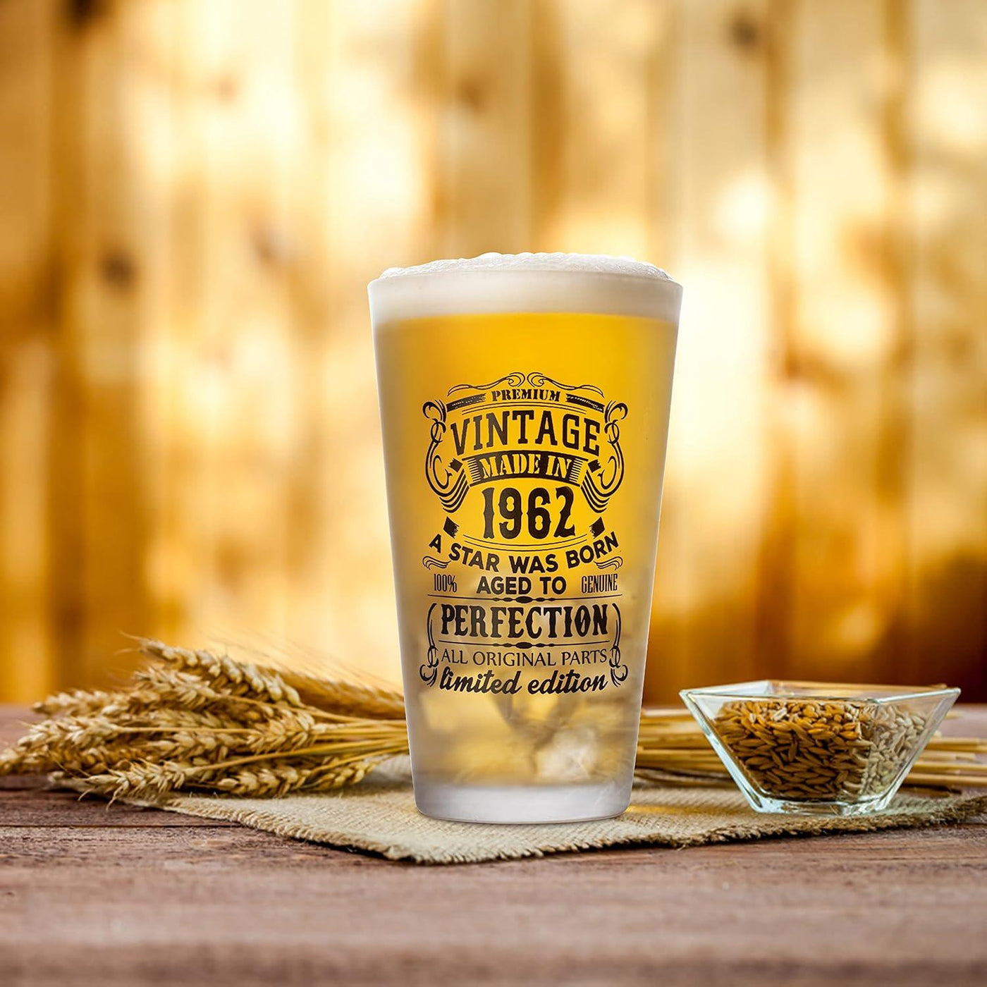 Beer Vintage Glass 1962, 1972, 1992 480ml/16 oz capacity Pint Glasses Premium - Massive Discounts