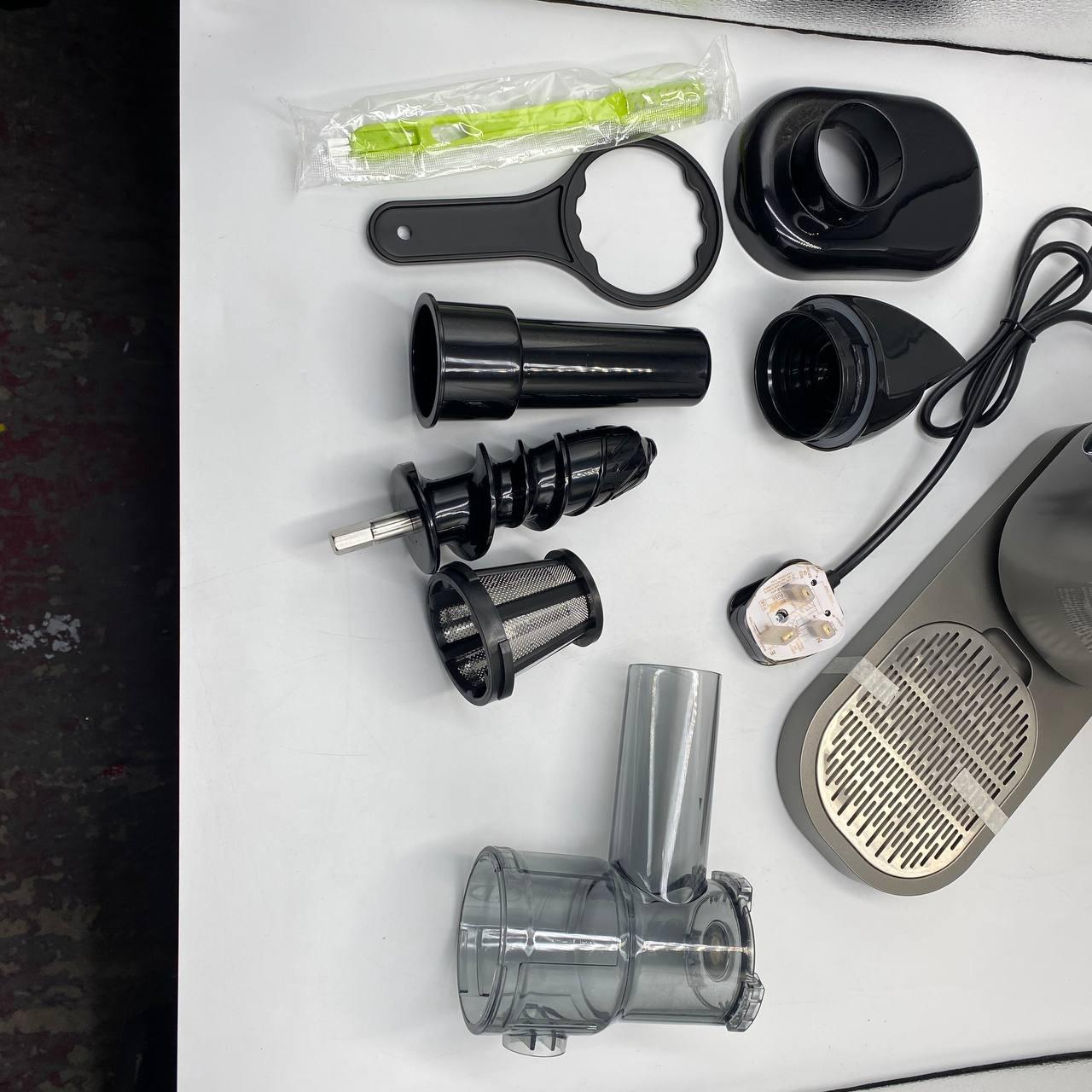 AOBOSI  Slow Masticating Juicer Machines with Quiet Motor Reverse Function