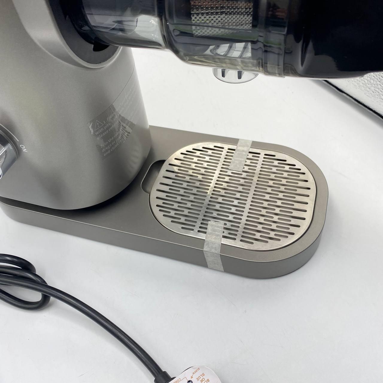 AOBOSI  Slow Masticating Juicer Machines with Quiet Motor Reverse Function