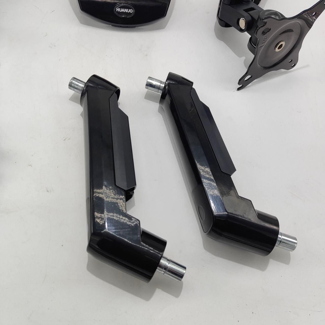 HUANUO Dual Monitor Arm 13–32", Adjustable Desk Mount, VESA 75/100