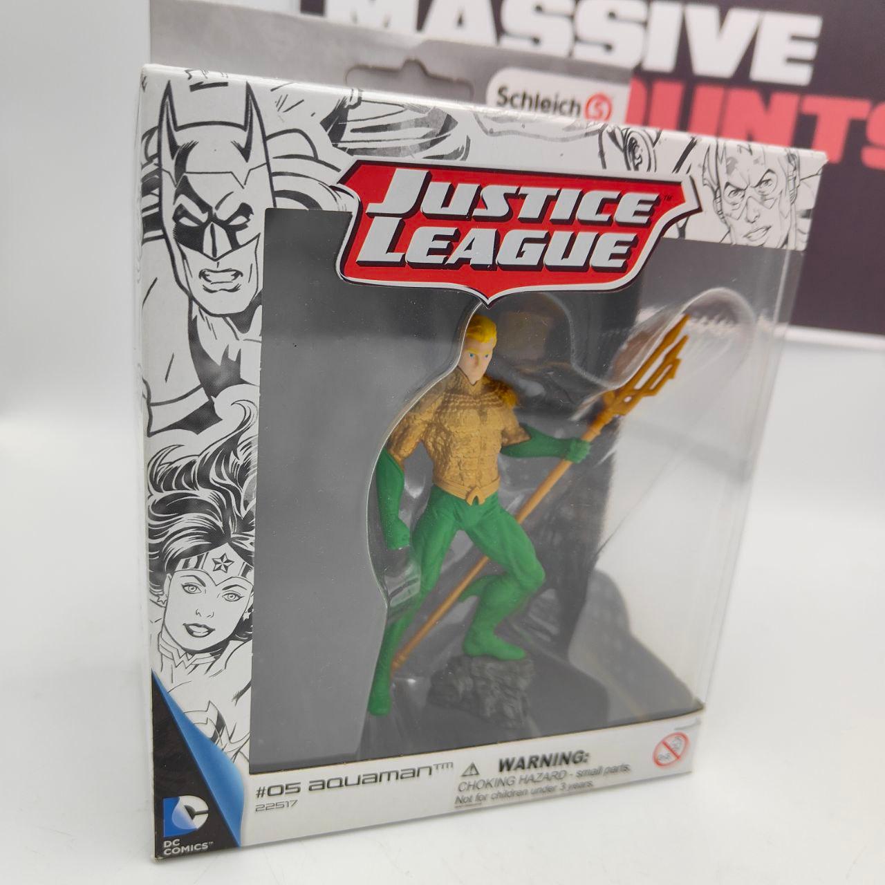 Schleich 22517 - Justice League Aquaman, Hand-Painted Figure Comics Toy - Massive Discounts