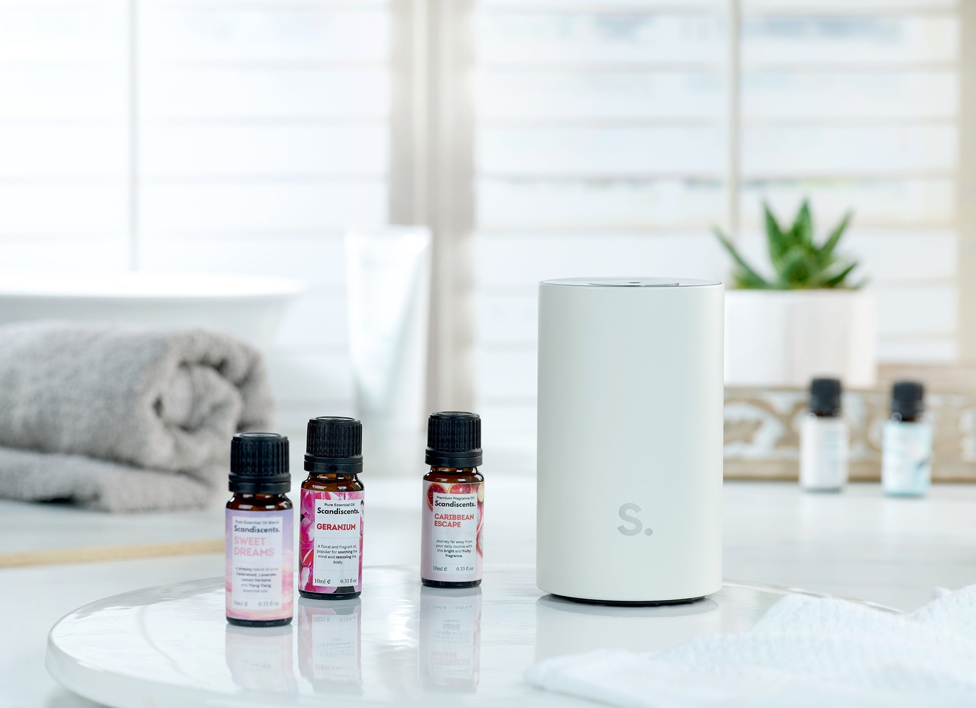 Waterless Oil Diffuser Cordless Essential Oil Diffuser Portable Halo Scandiscents