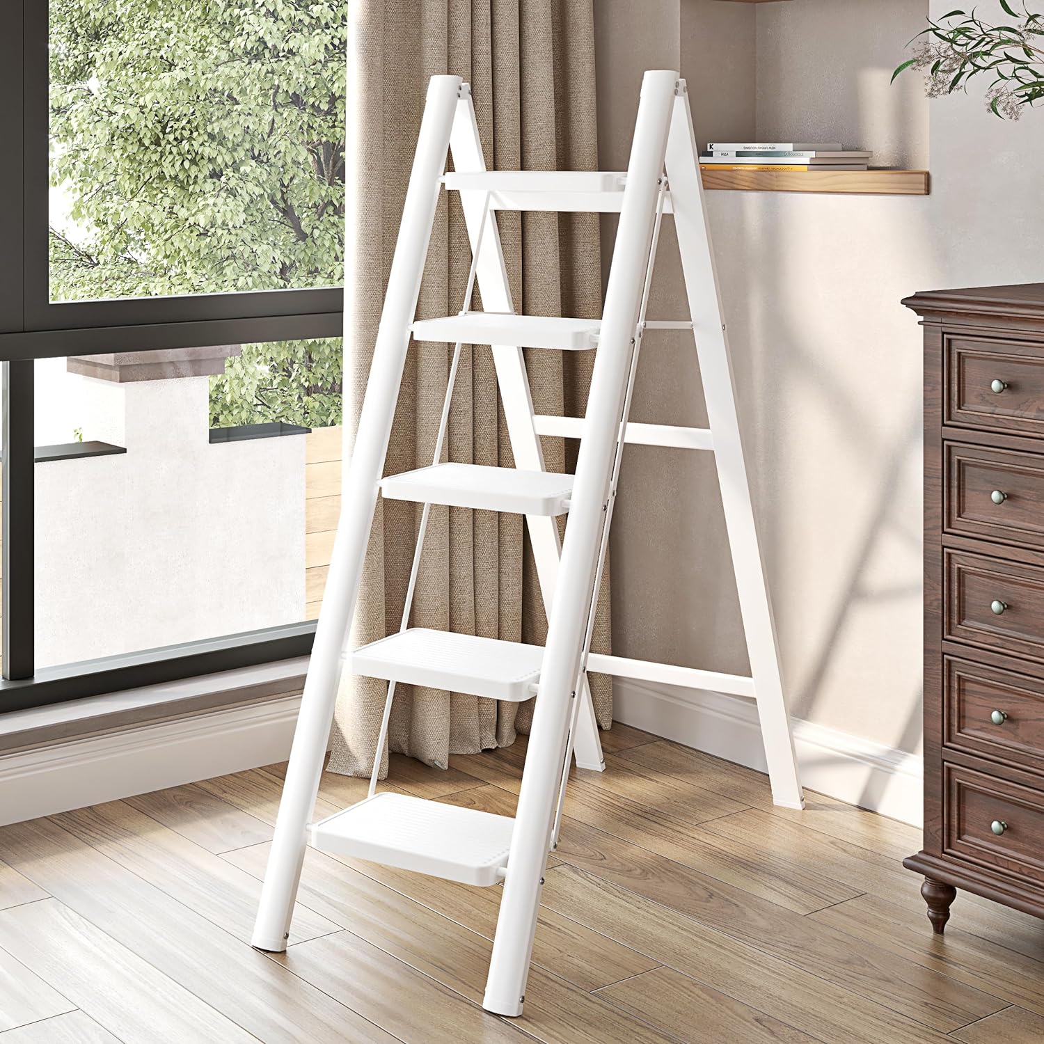 JOISCOPE 5-Step Ladder with Anti-Slip Treads, 270kg Capacity, Lightweight & Foldable