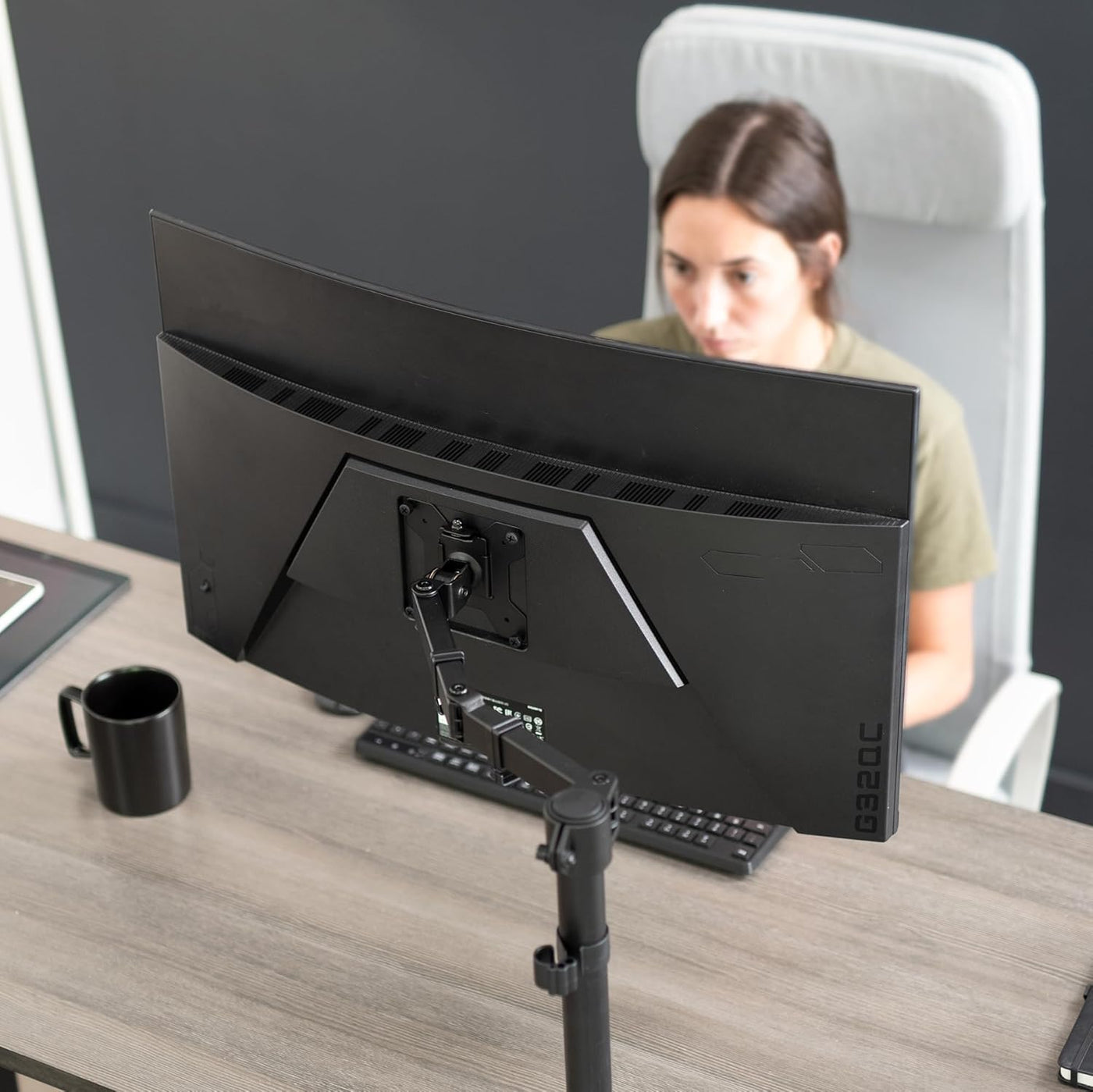 Single Monitor Arm 32 Inch 38 Ultrawide Adjustable VESA VIVO