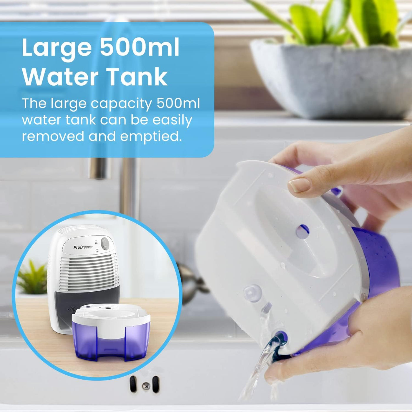 Handheld device with a large 500ml water tank being removed, with text highlighting its capacity.