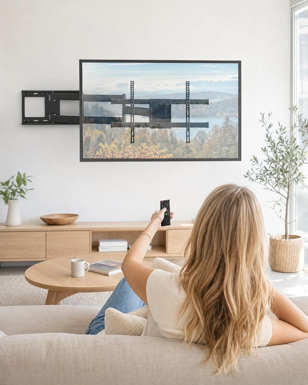 Long Reach TV Wall Bracket 32-75 Inch 1040mm Extension 60kg Full Motion BONTEC
