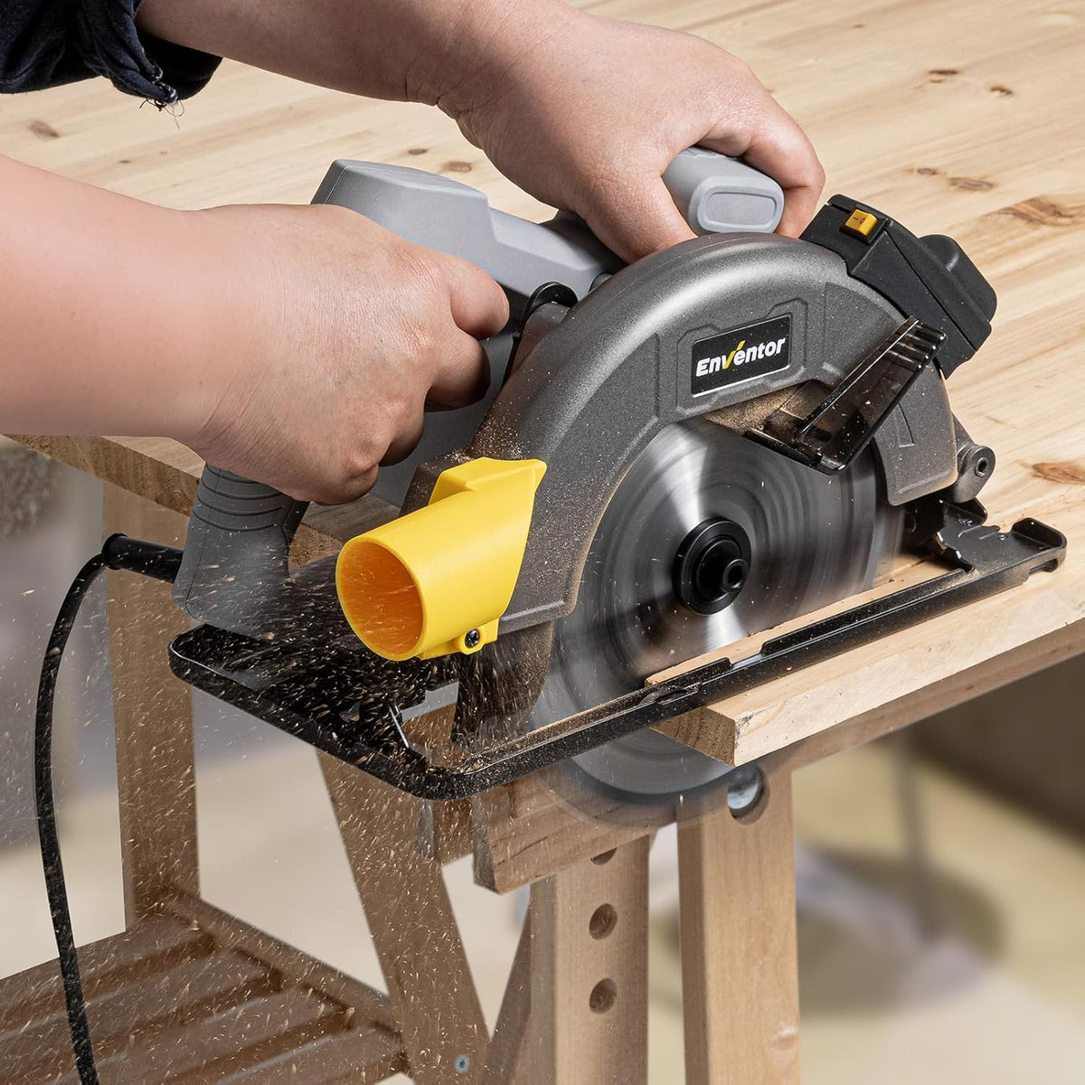 Circular Saw 1400W 185mm 6000RPM Laser Guide 24T Blade Electric Enventor Wood