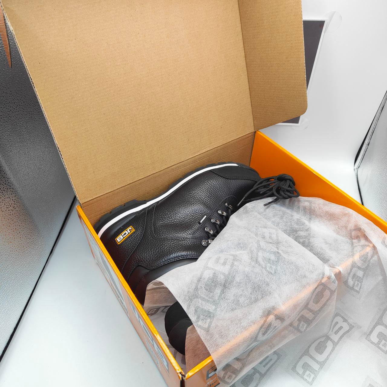 JCB - Safety Boots - Work Boots - Chukka Boots - Black - Size UK 11 - Massive Discounts