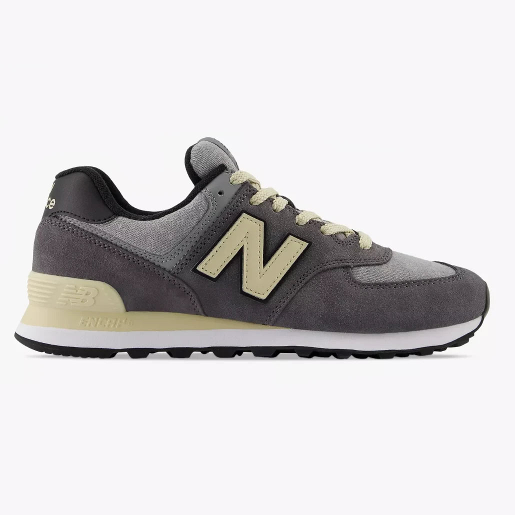 New Balance U574 UNISEX Trainers Suede / Mesh UK 7 / EU 40.5 - Massive Discounts