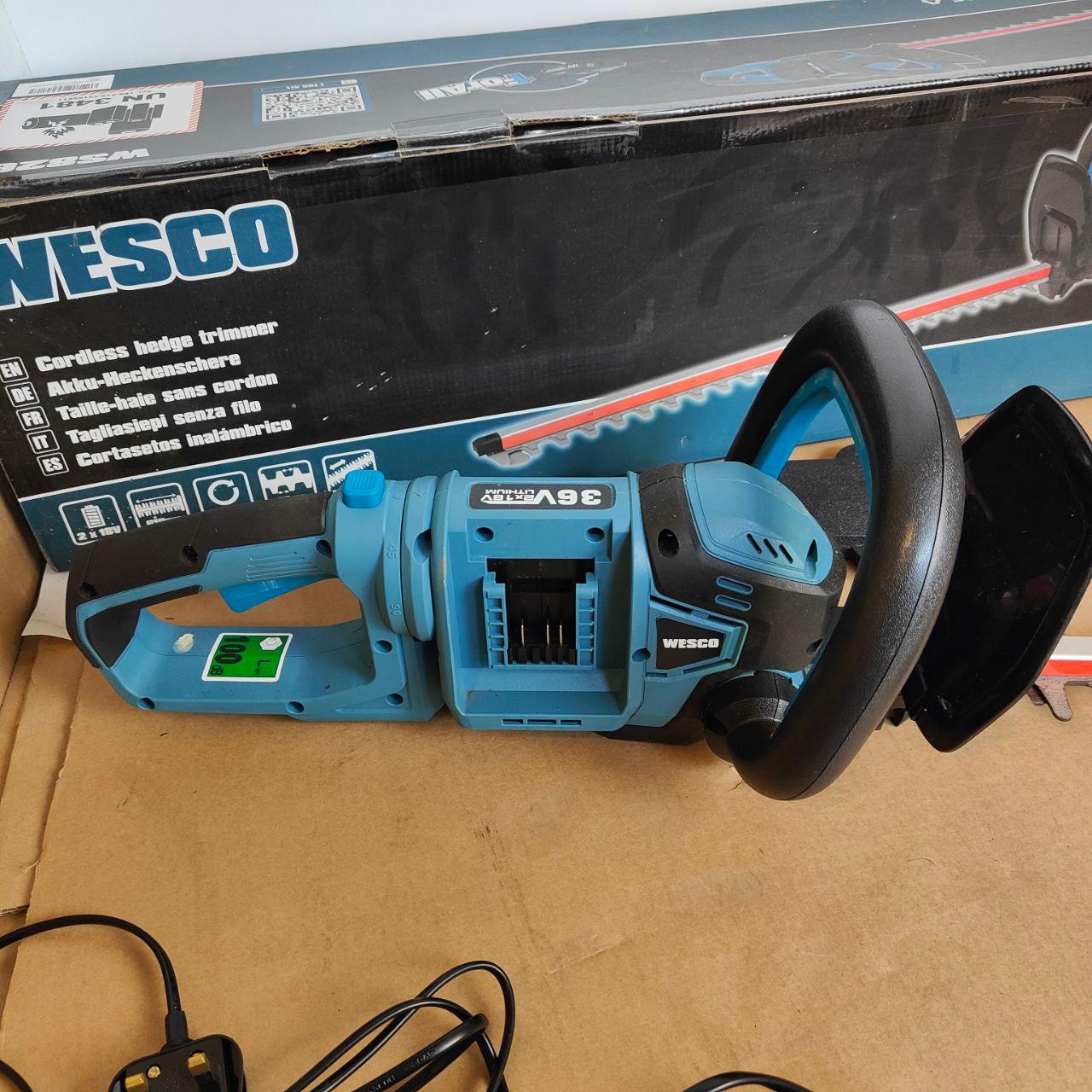 WESCO Cordless Hedge Trimmer, 18V, 2 Batteries, 610mm Cut, 19mm Tooth Gap