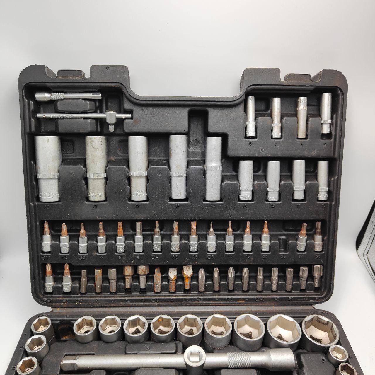 WORKPRO 100-Piece Socket Set | 1/4in Drive CR-V Mechanic Tool Set