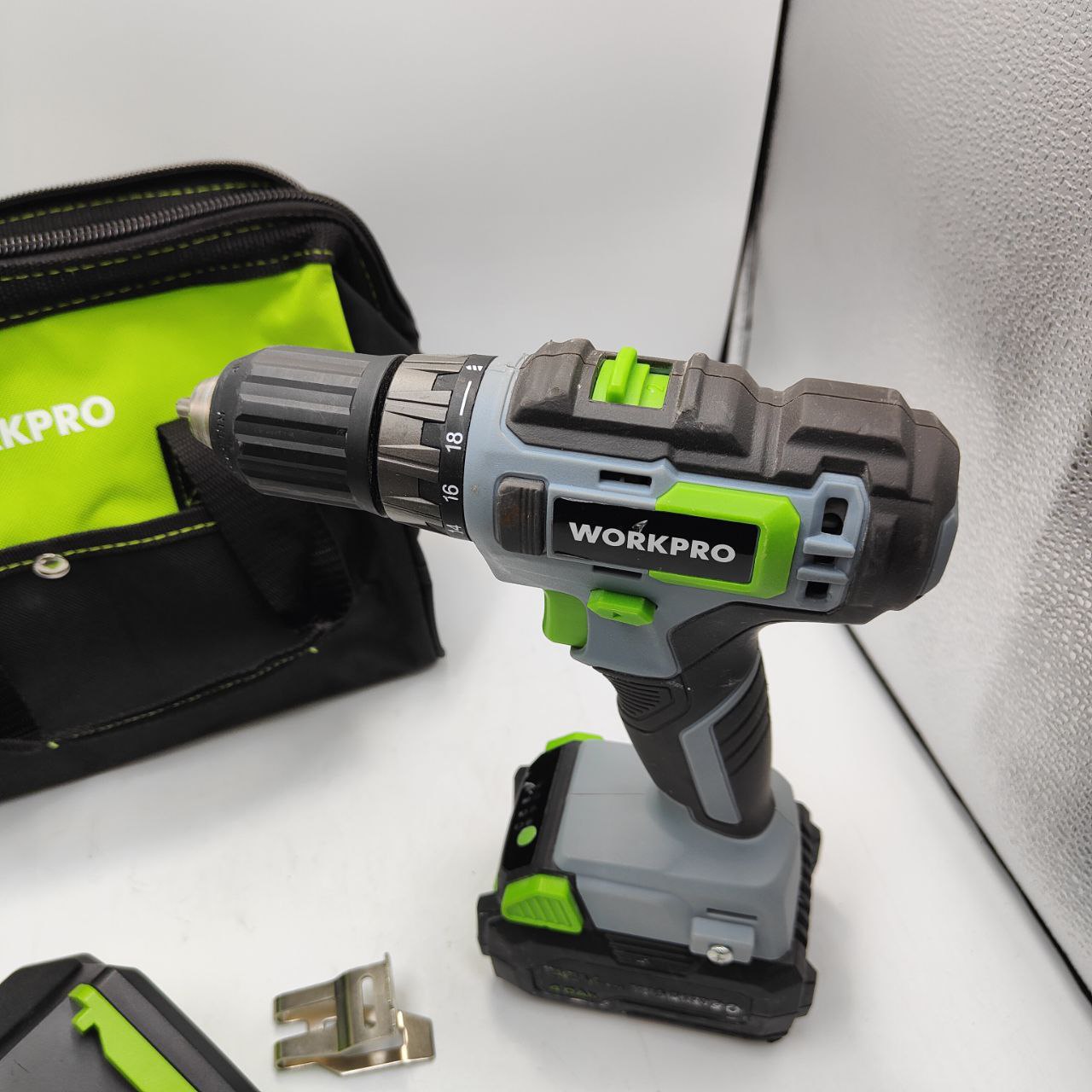 WORKPRO 20V Cordless Drill Driver, 4000mAh Battery, Quick Charger, LED Light