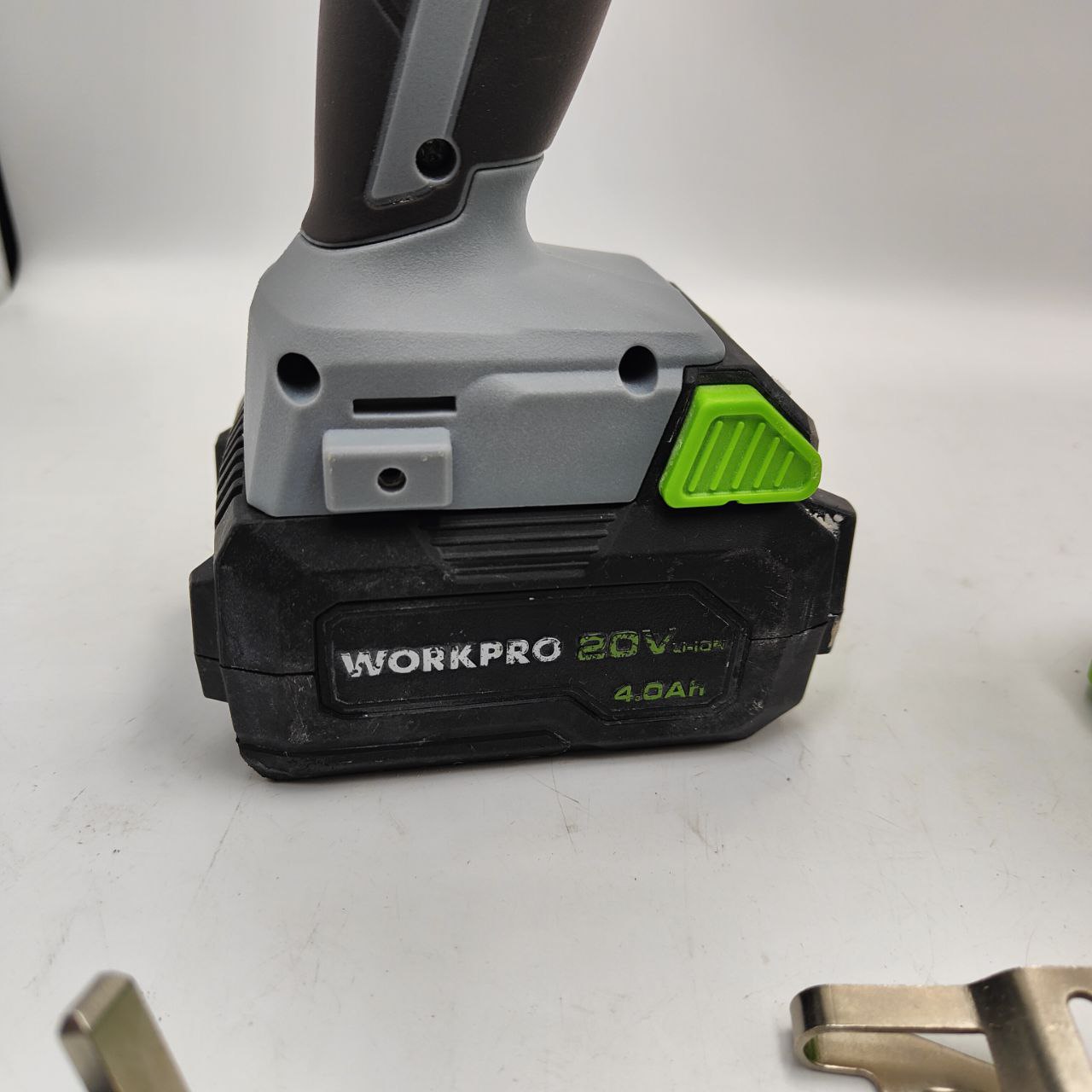 WORKPRO 20V Cordless Drill Driver, 4000mAh Battery, Quick Charger, LED Light