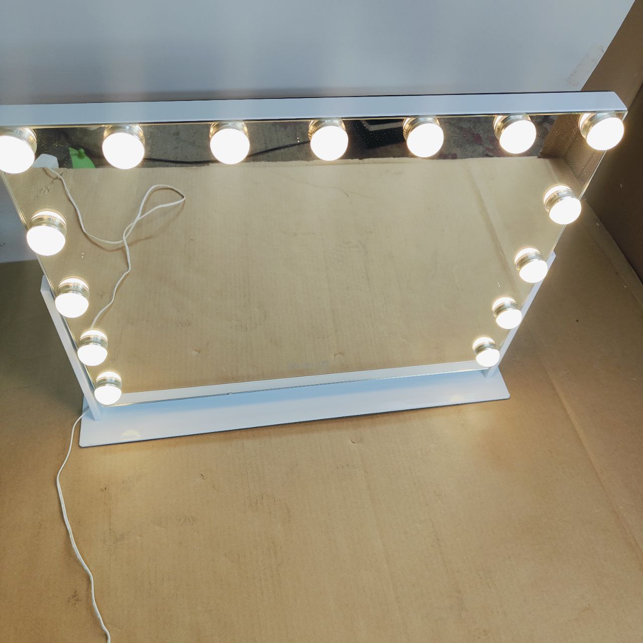 HANSONG Hollywood Vanity Mirror: 360° Rotation, 15 LED, Chipped