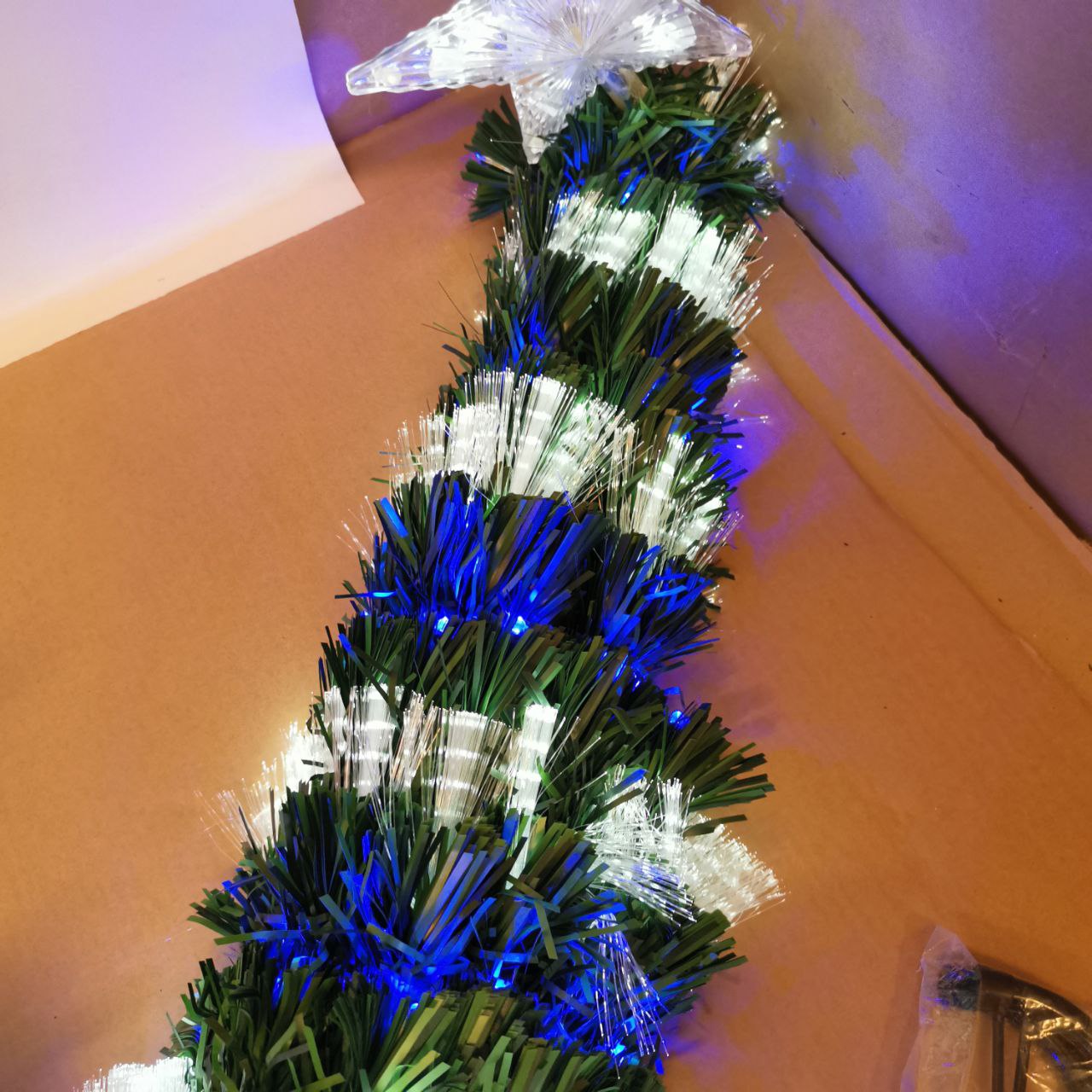 Asinse 6FT Fiber Optic Christmas Tree, 250 LED Lights, Pre-Lit & Metal Stand