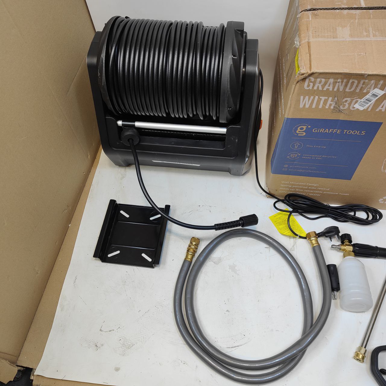 Giraffe Tools Wall Mounted Pressure Washer, 2200PSI, 30M Hose, Foam Cannon, Dark