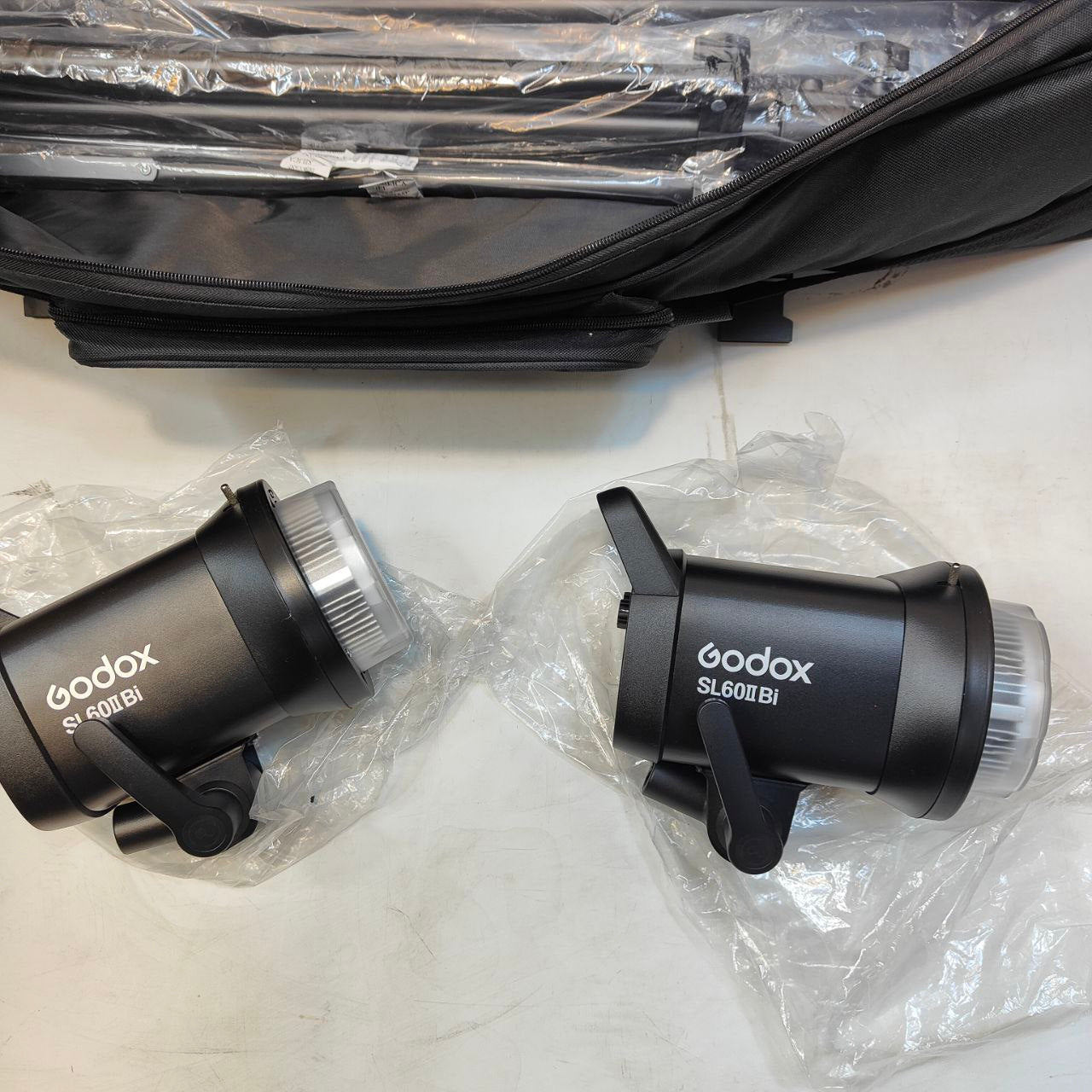 Godox SL60IIBi 75W LED Light 2800-6500K CRI96 Silent Fan Kit for Video & Photo