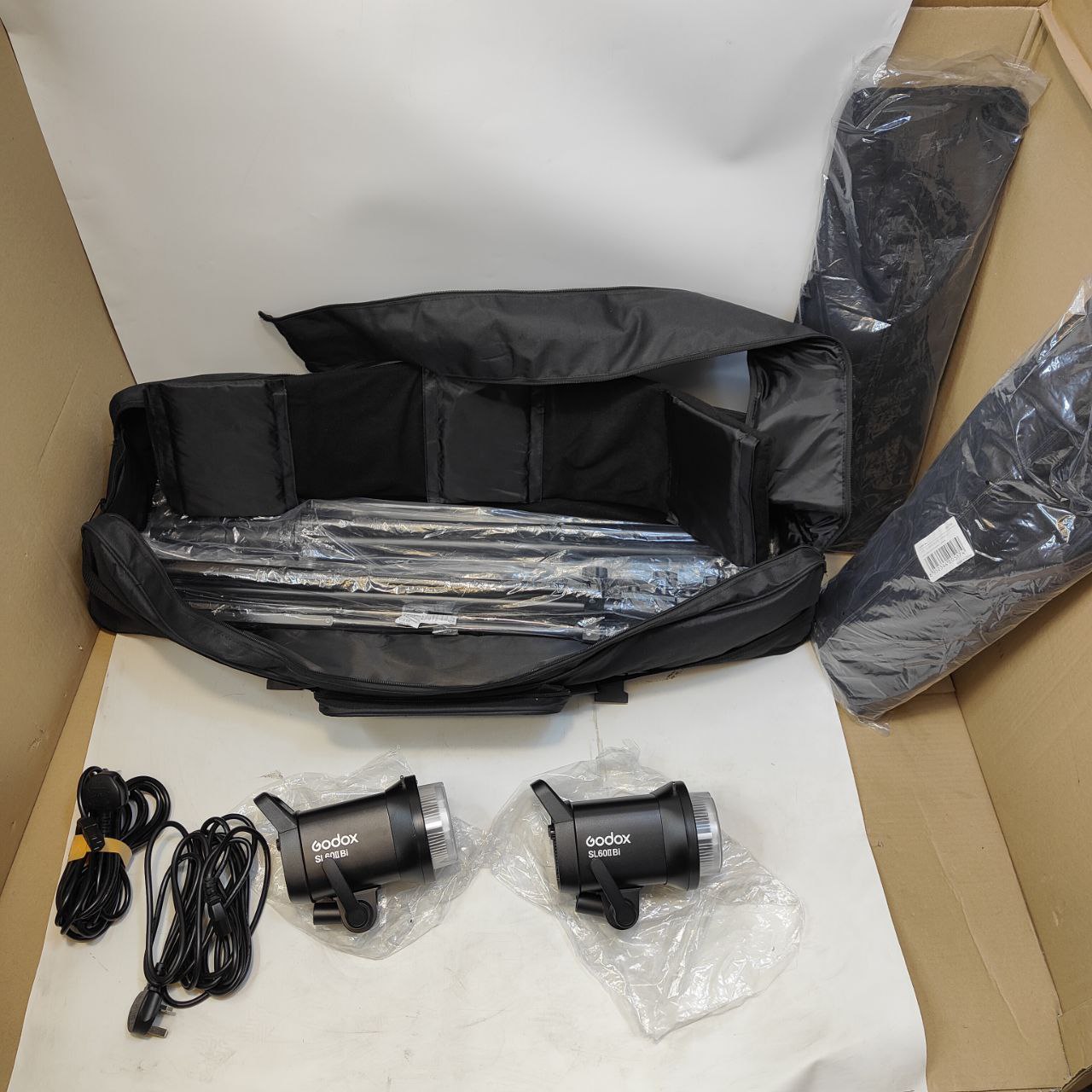 Godox SL60IIBi 75W LED Light 2800-6500K CRI96 Silent Fan Kit for Video & Photo