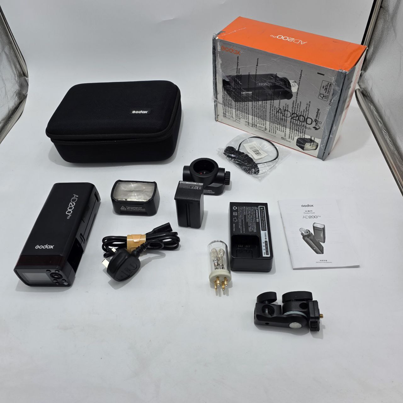 Godox AD200Pro Pocket Flash 2.4G TTL Speedlite Strobe 200Ws HSS Lithium Battery