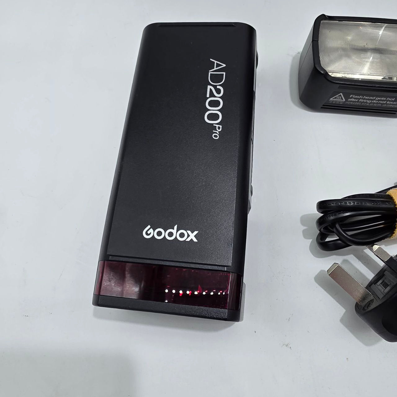 Godox AD200Pro Pocket Flash 2.4G TTL Speedlite Strobe 200Ws HSS Lithium Battery