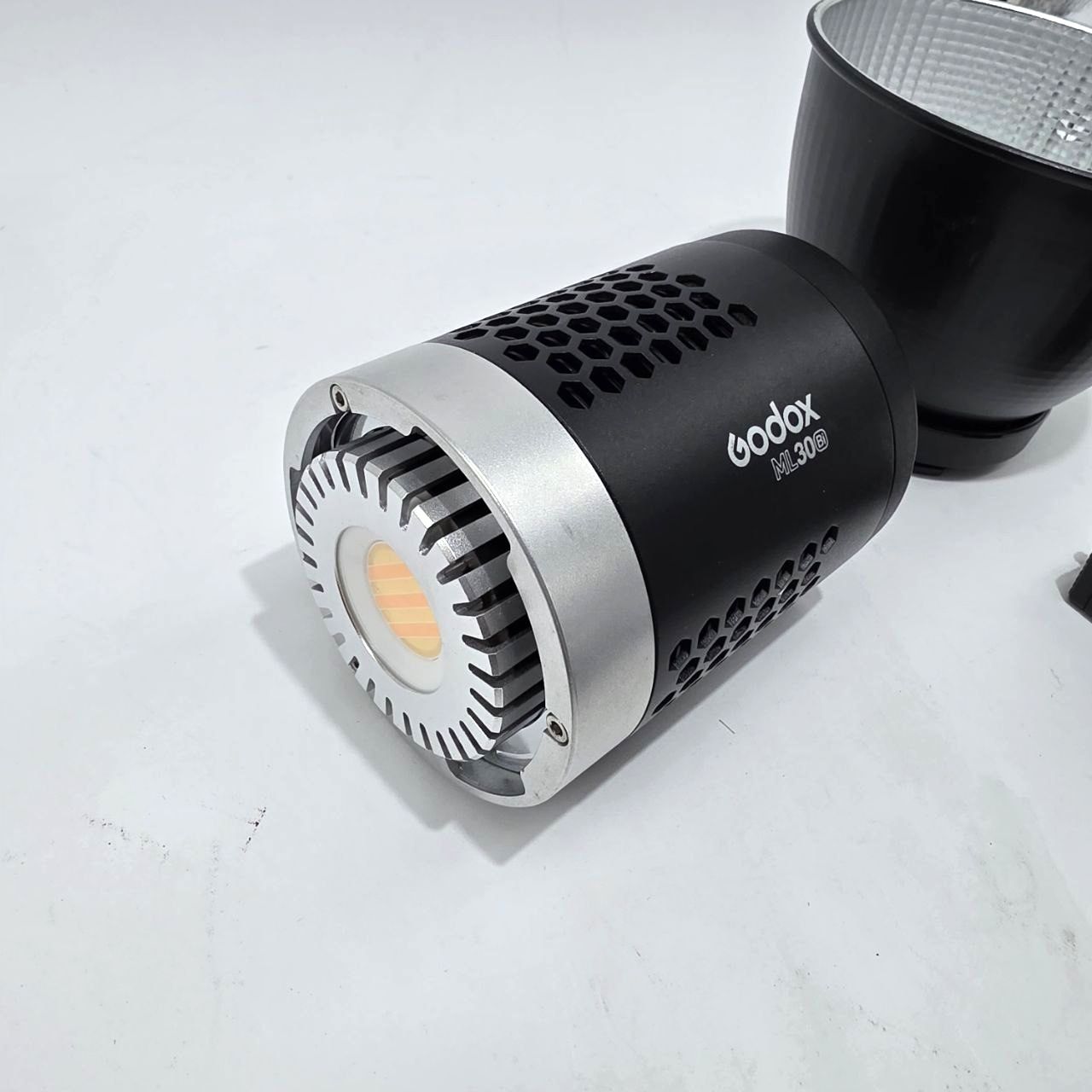 Godox ML30Bi 40W Bi-Color LED Video Light 2800-6500K FX Effects APP & Silent Mode