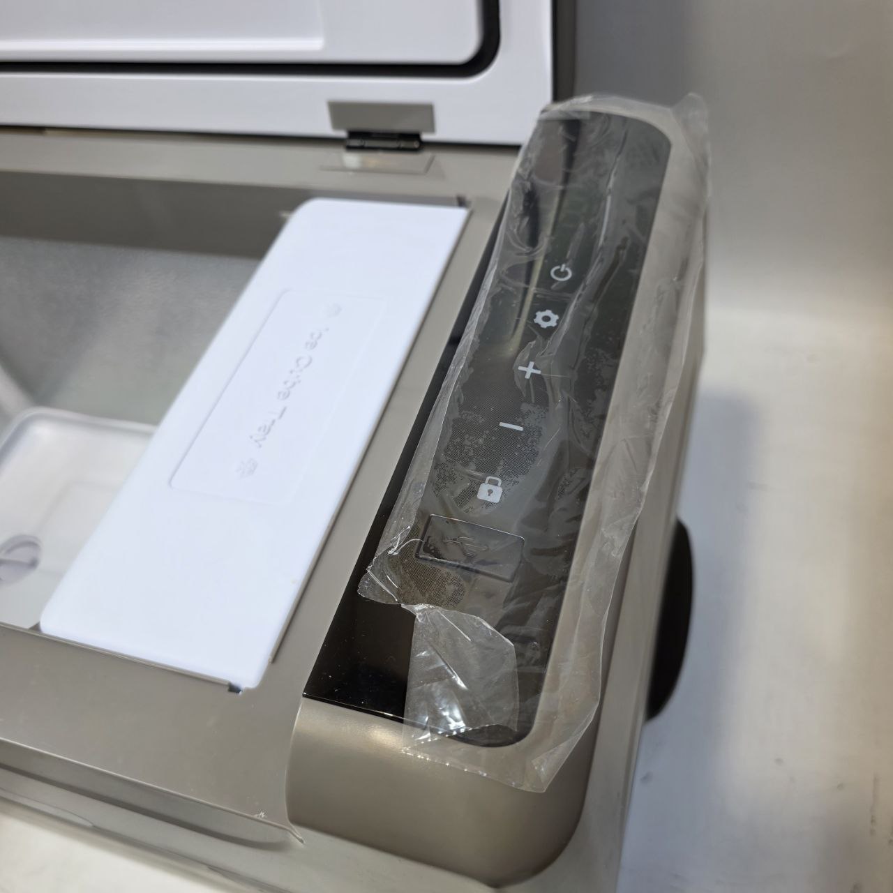 Alpicool G22 22L Car Fridge Freezer 12V, Mini Compressor Cooler -20℃ to 20℃