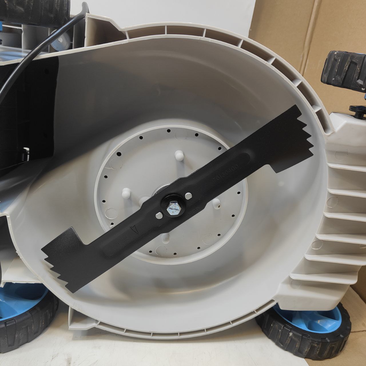 Swift EB137CD 40V Cordless Lawnmower – Body Only (Faulty)