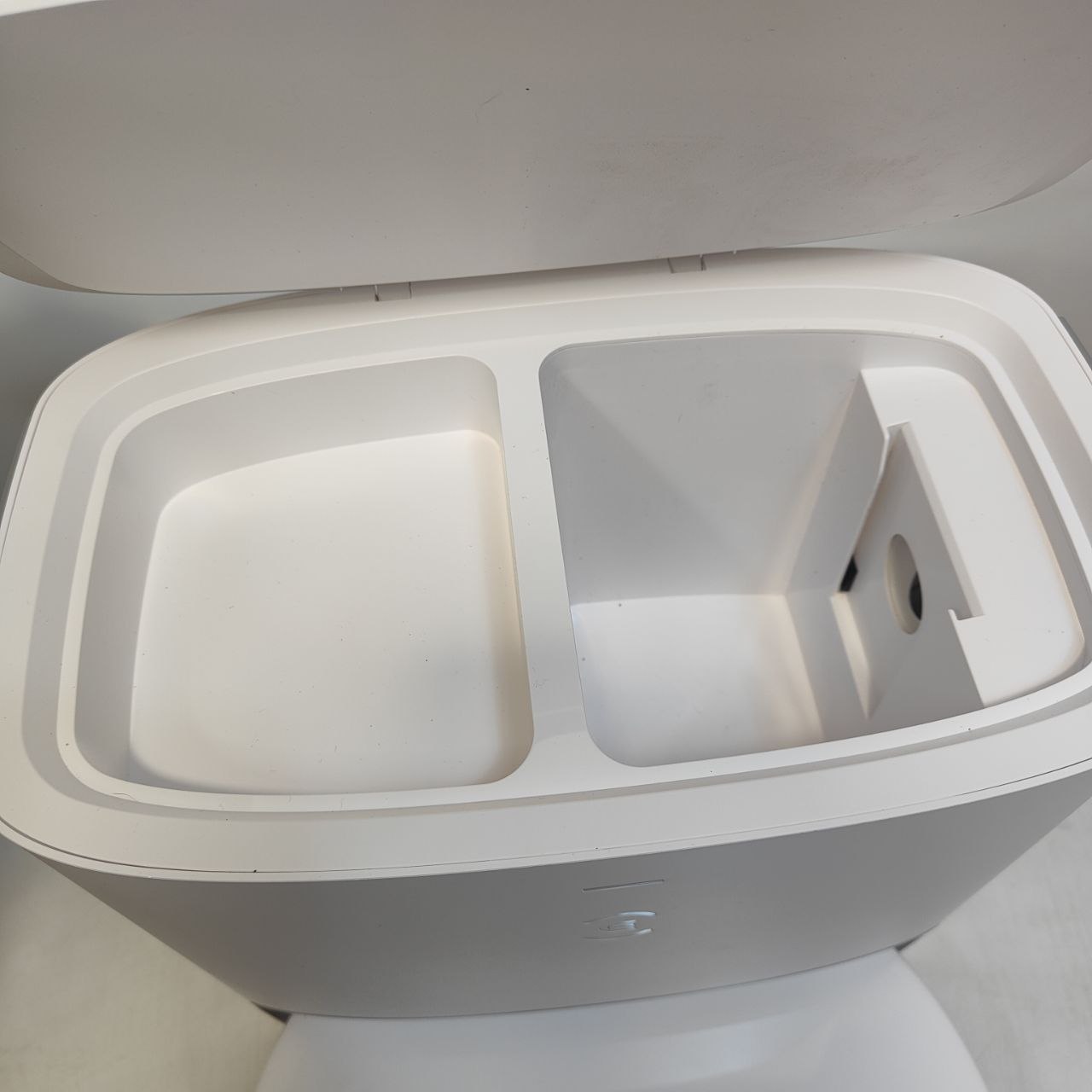 ECOVACS DEEBOT T10 PLUS Robot Vacuum Cleaner Auto-Empty Station 3000 Pa