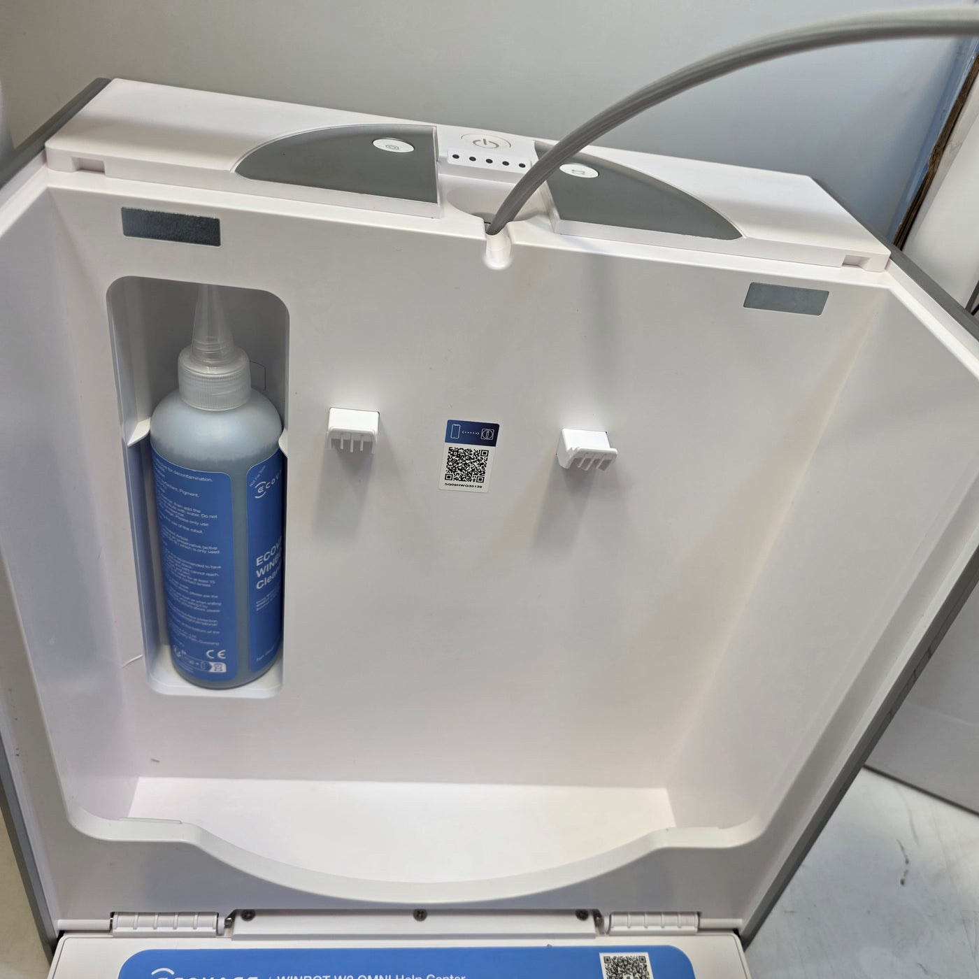 Window Cleaning Robot Glass Cleaner Edge Cleaning Spray System ECOVACS