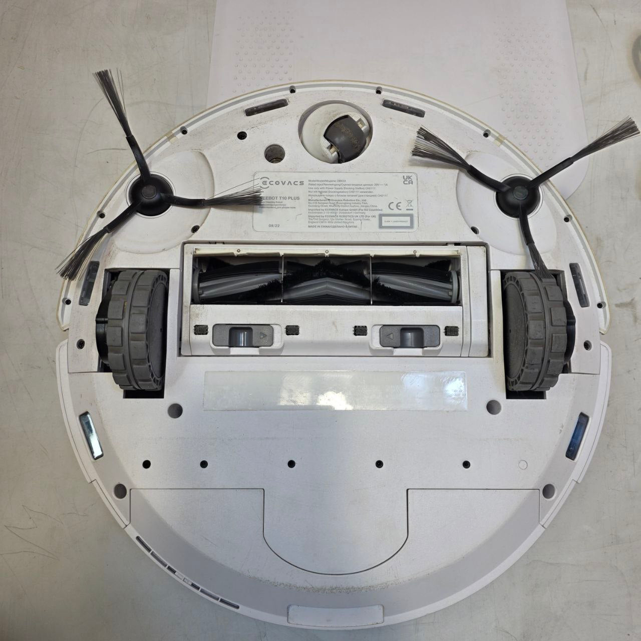 ECOVACS DEEBOT T10 PLUS Robot Vacuum Cleaner Auto-Empty Station 3000 Pa