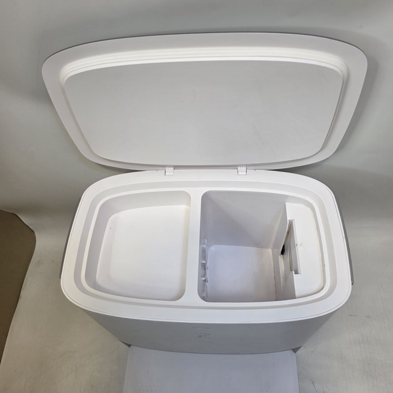 ECOVACS DEEBOT T10 PLUS Robot Vacuum Cleaner Auto-Empty Station 3000 Pa