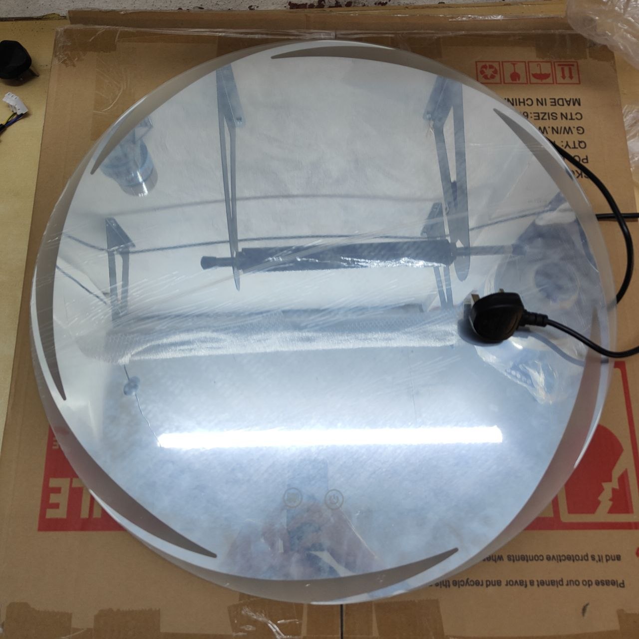 LED Round Bathroom Mirror with Demister 60 cm Touch Sensor Wall Mounted UK Plug