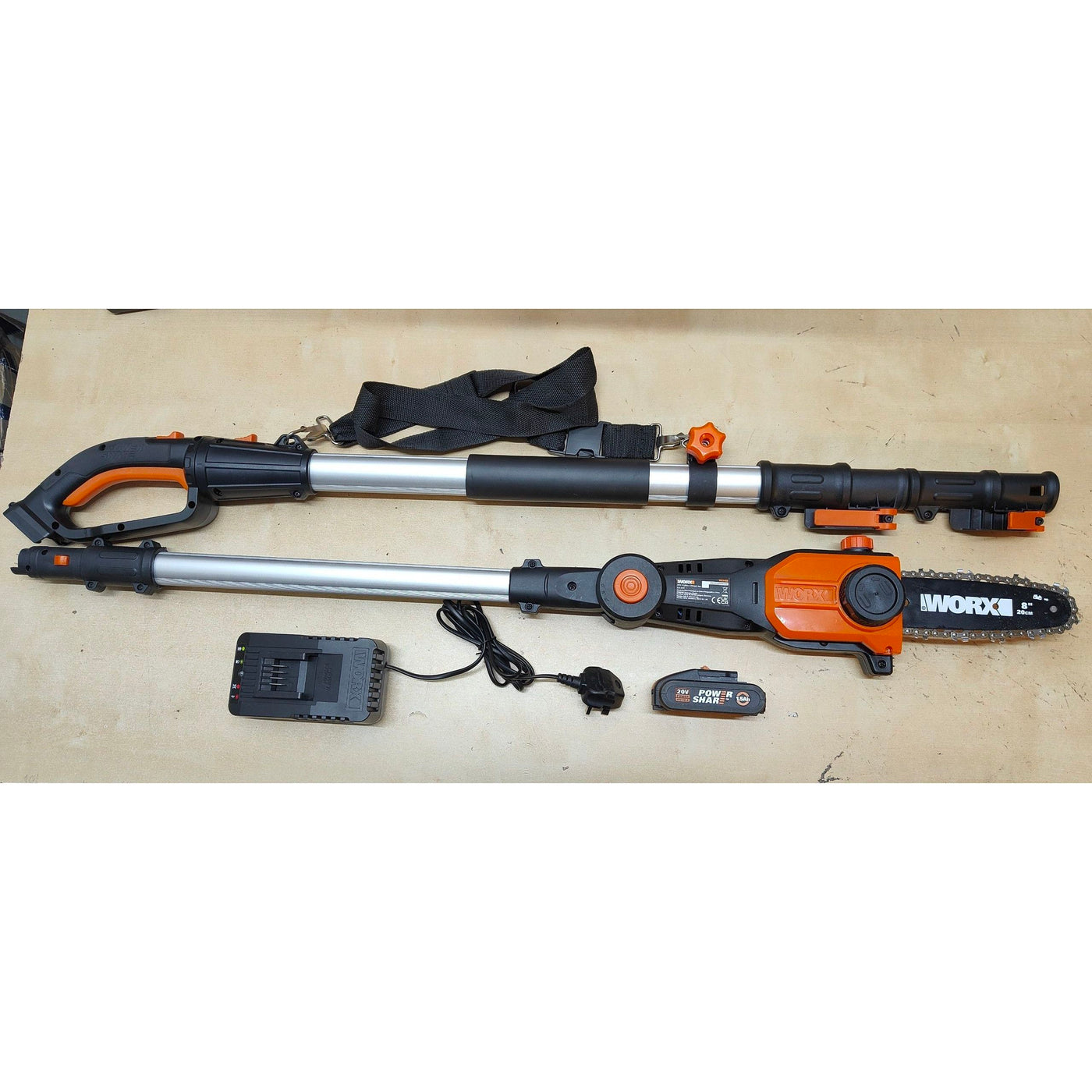 WORX Cordless Pole Chainsaw 18V 20cm Telescopic 3.6m Height WG349E