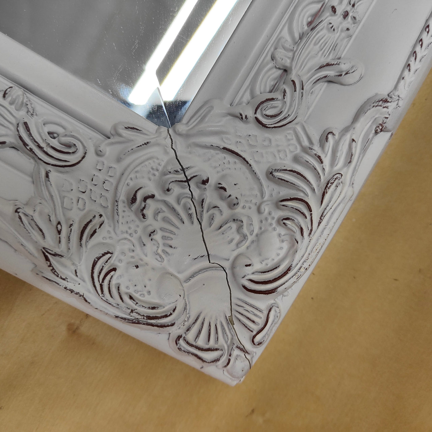 Antique Ornate Wall Mirror 60x90cm Decorative Rectangle White Frame