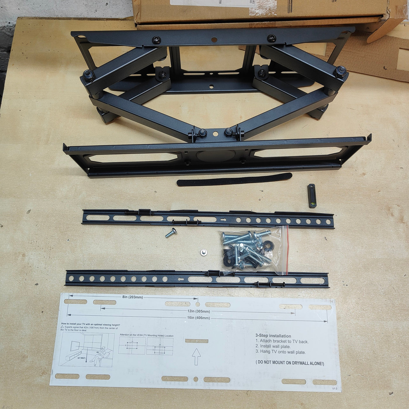 Full Motion TV Bracket 26-70 Inch Swivel VESA 400x400mm 45kg Tilt Mount ELIVED