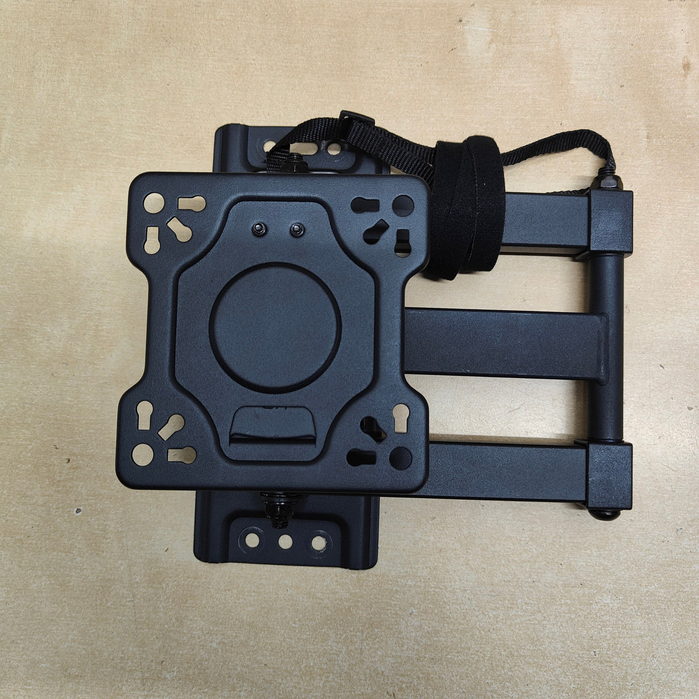 RV TV Mount 13-37 Inch Full Motion Lockable VESA 100x100 ELIVED