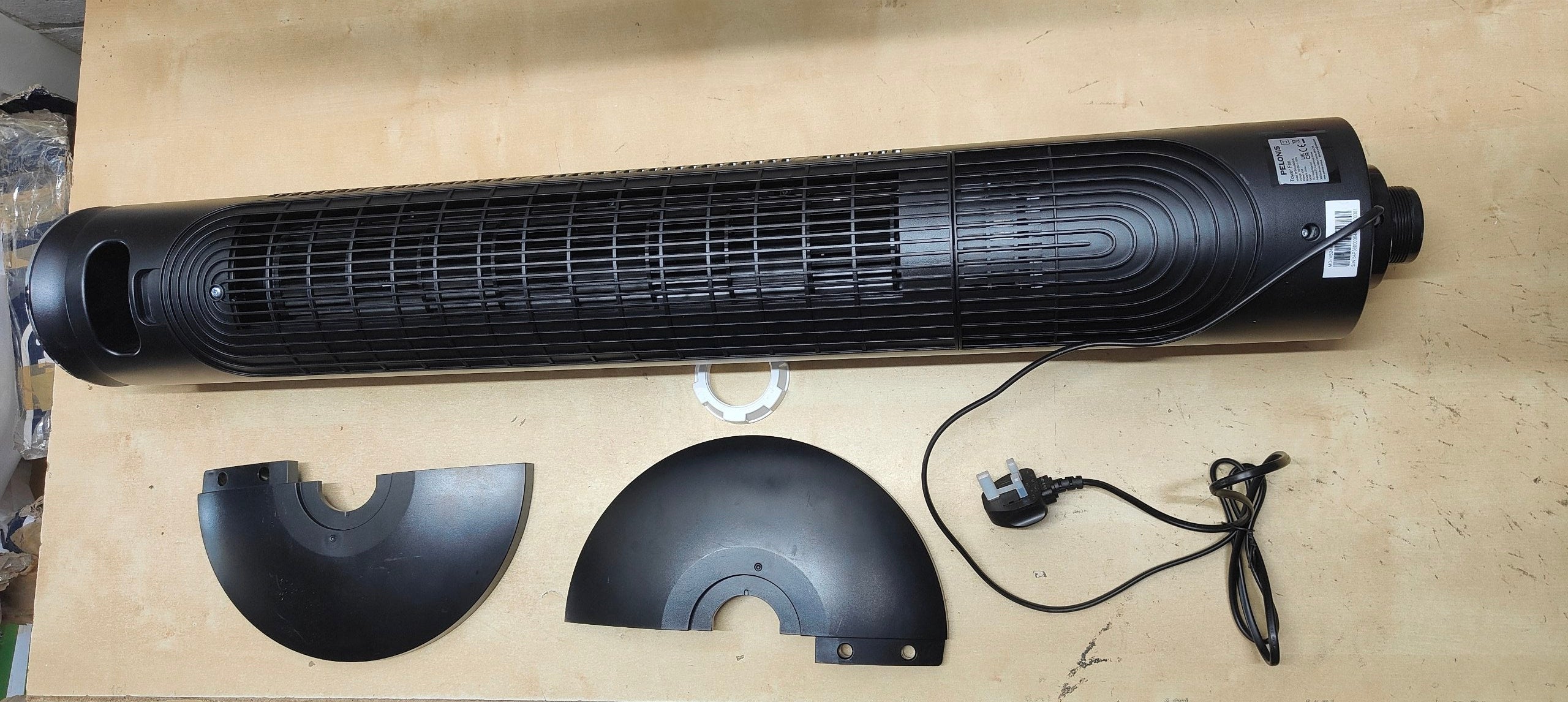 42 Inch Tower Fan Quiet Bladeless Oscillating 5 Speeds PELONIS