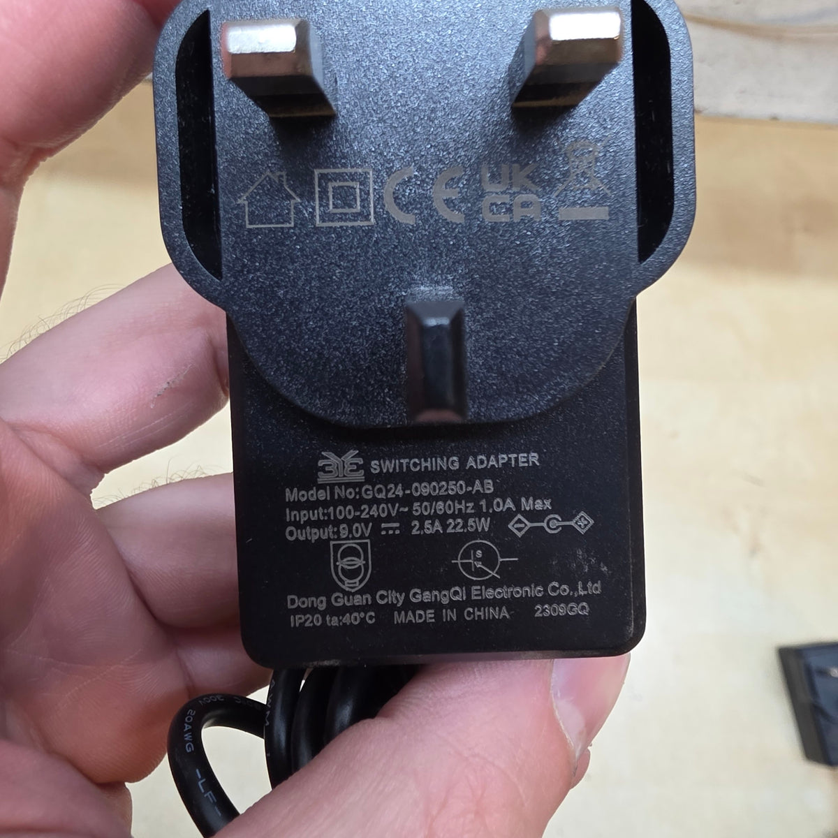 9V 2.5A 22.5W AC DC Power Adapter UK Plug 5.5x2.1mm Centre Positive