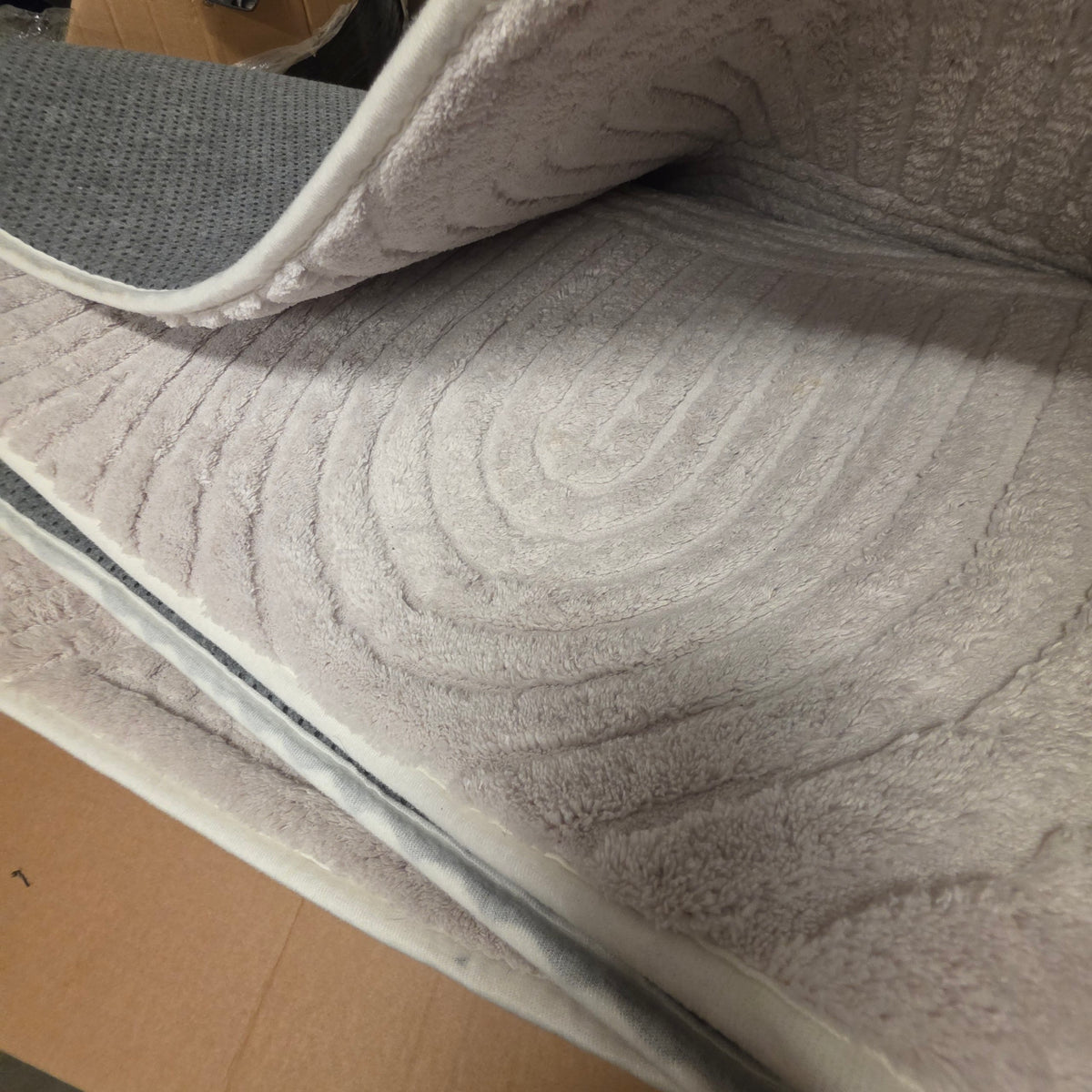 Large Rug 200x300cm Cream Soft Living Room Bedroom Carpet Extra Large Sour Lemon