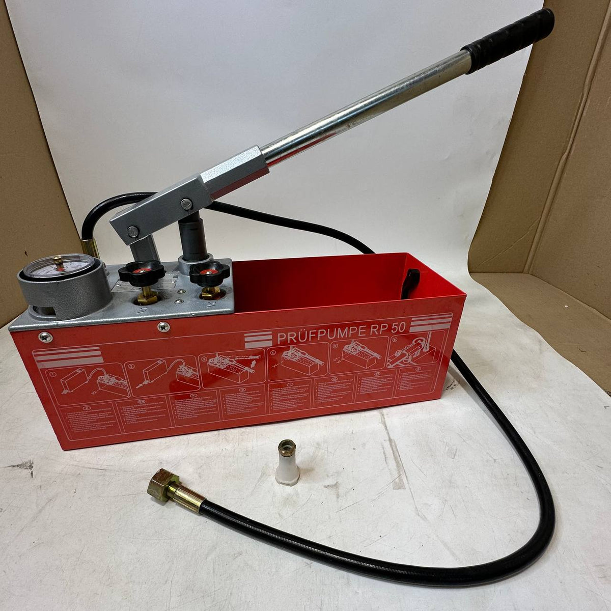 Pressure Test Pump 12L 0-60Bar Plumbing Water Leakage Dyna Living