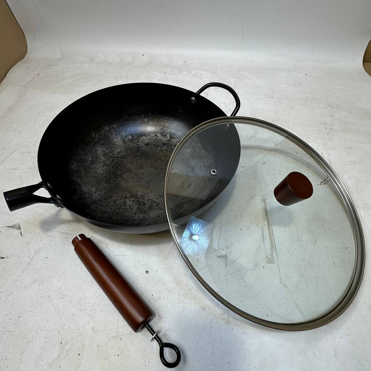Carbon Steel Wok 32cm Pre Seasoned Uncoated Cooking Pan with Lid Kordisen Kitchen