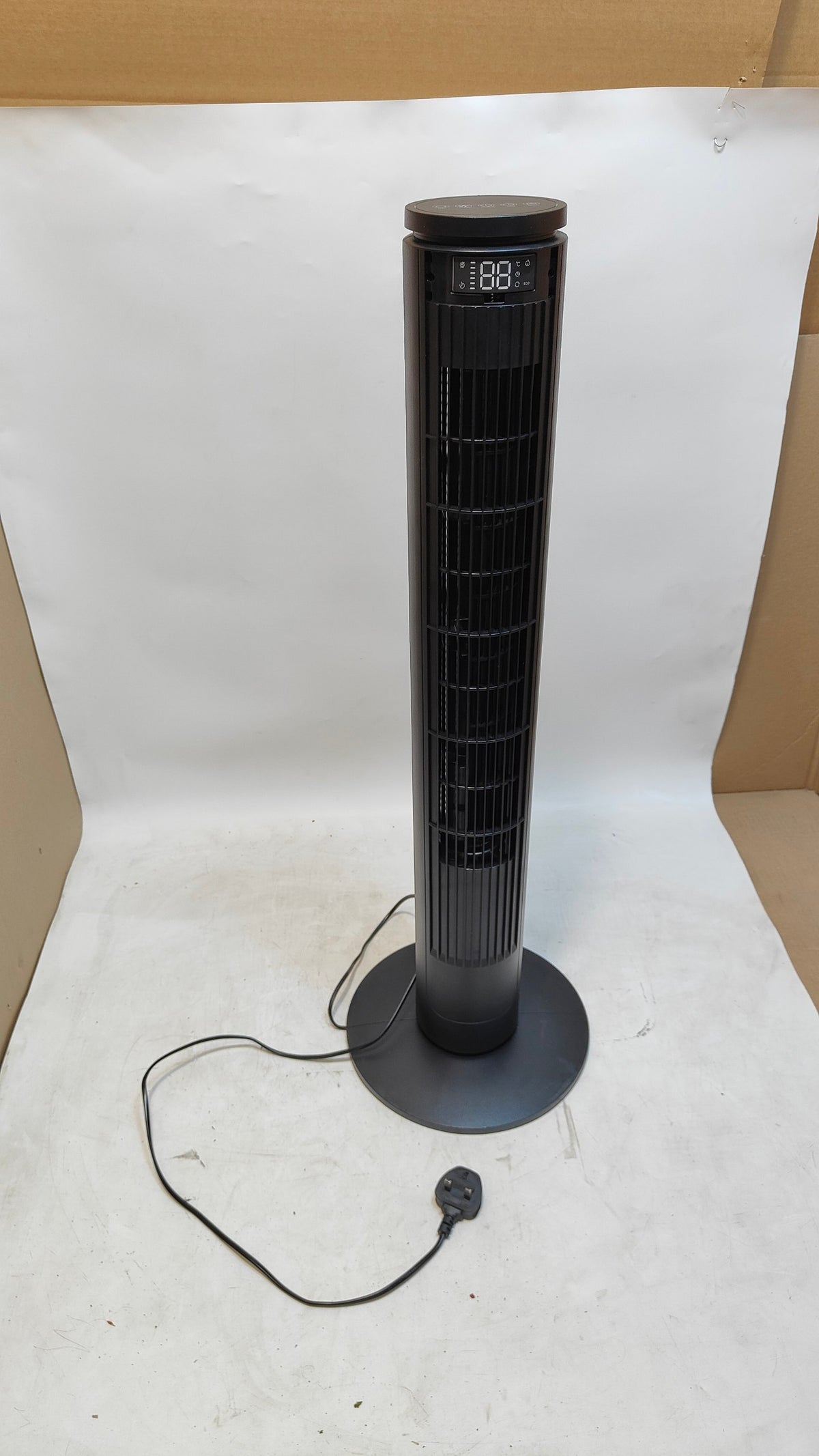 Tower Fan 92cm Quiet Remote Control LED Display 6 Speeds 5 Modes Oscillating Timer