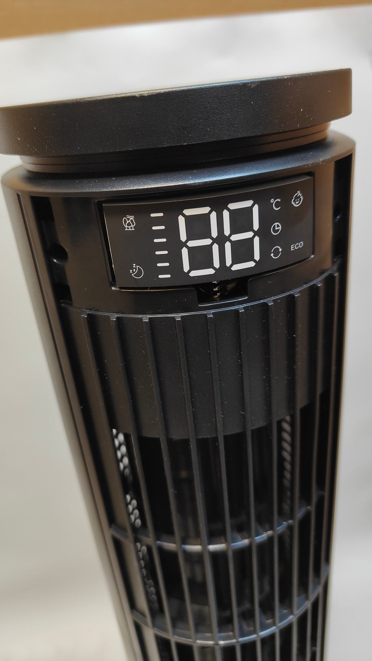 Tower Fan 92cm Quiet Remote Control LED Display 6 Speeds 5 Modes Oscillating Timer