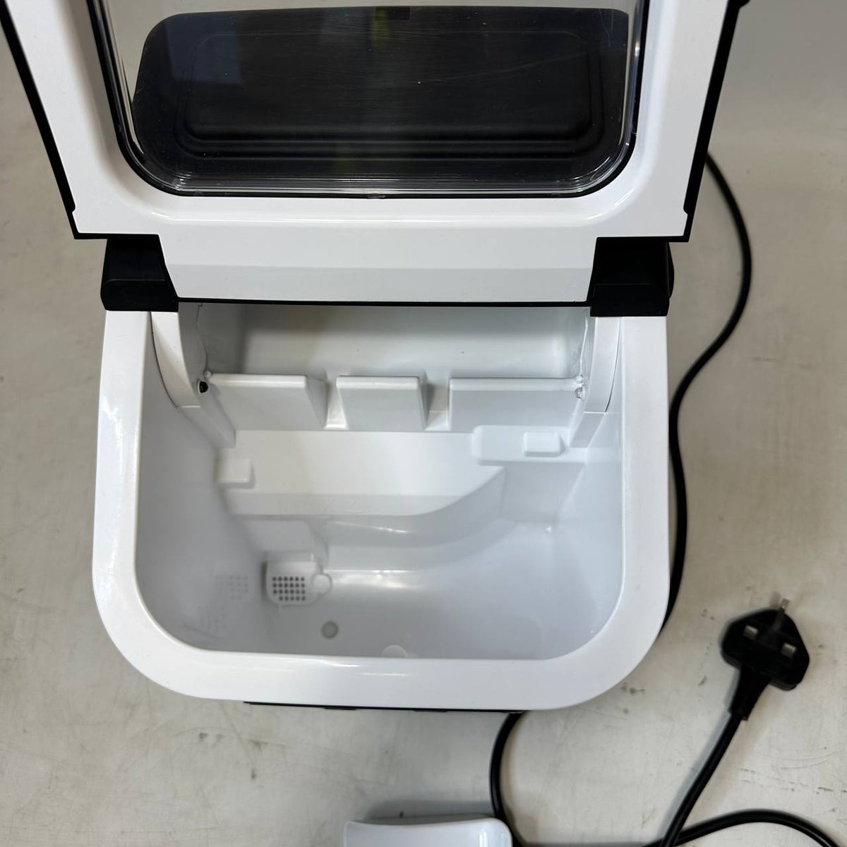 Ice Maker Machine 6 Min Fast Ice 2 Sizes Self Cleaning Countertop HiCOZY D4 Home