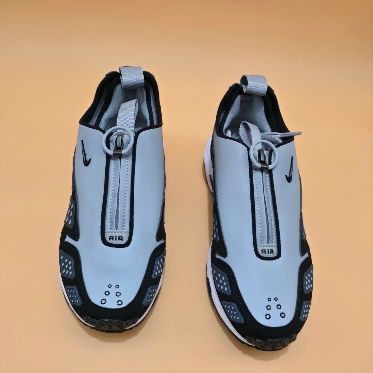 Nike Air Max SNDR Women's Trainers Black White Anthracite UK Size 3