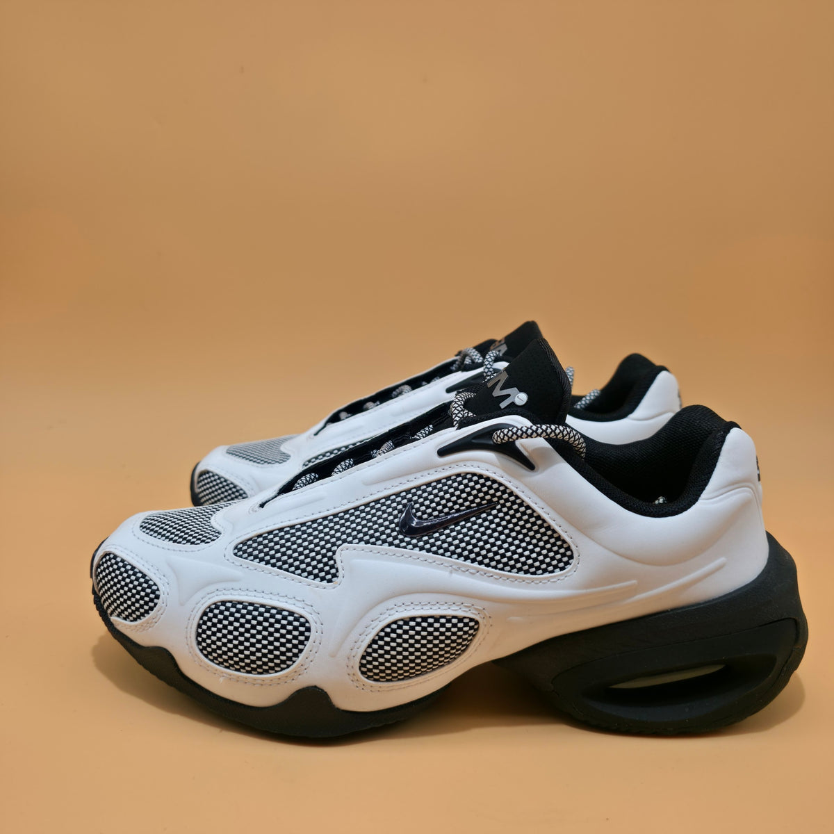 Nike Air Max Muse Women’s Trainers Summit White Black II6282-100
