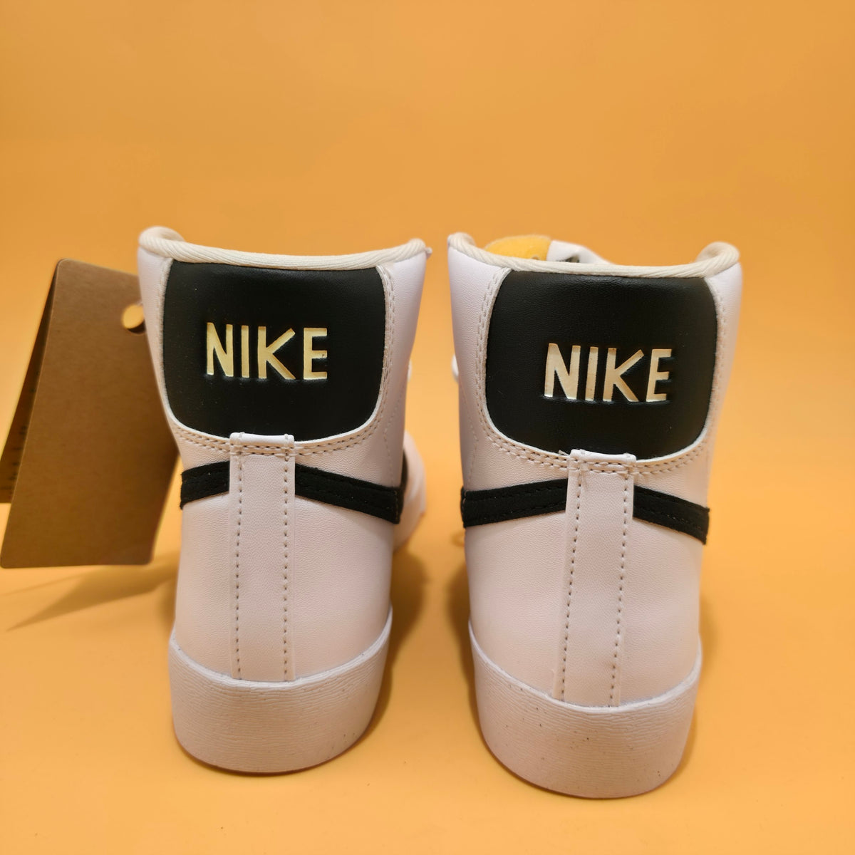 Nike Blazer Mid ’77 Next Nature Women’s White Black DO1344-101
