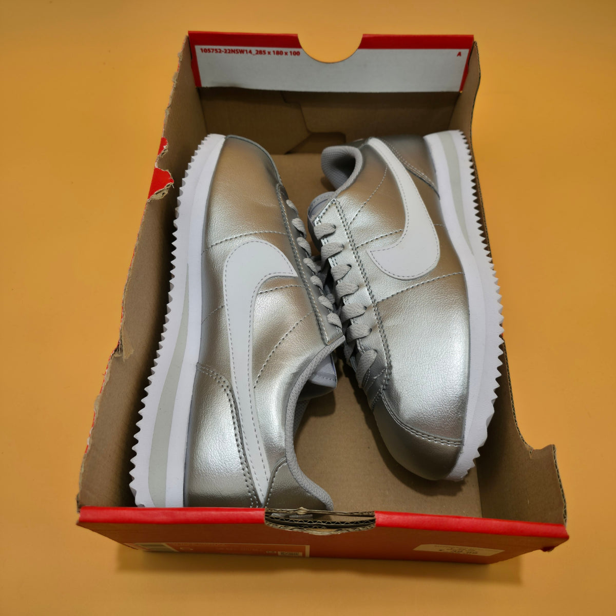 Nike Cortez Women’s Trainers Metallic Silver Grey Fog IR0042-001