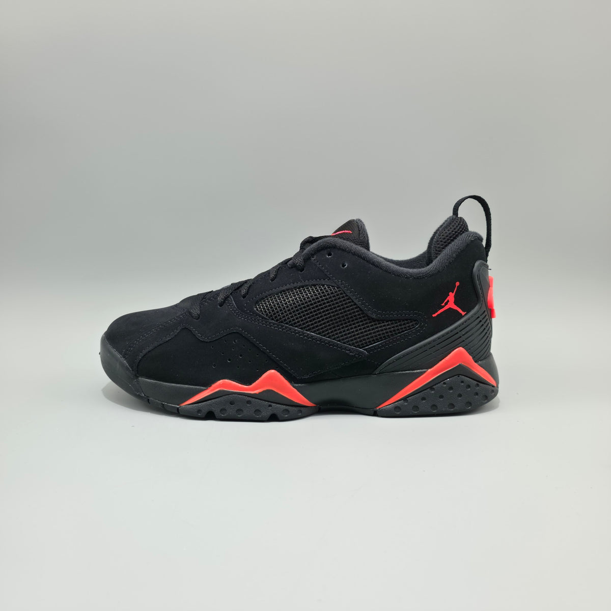 Air Jordan MVP 92 Men’s Trainers Black Infrared 23 HQ3950-003