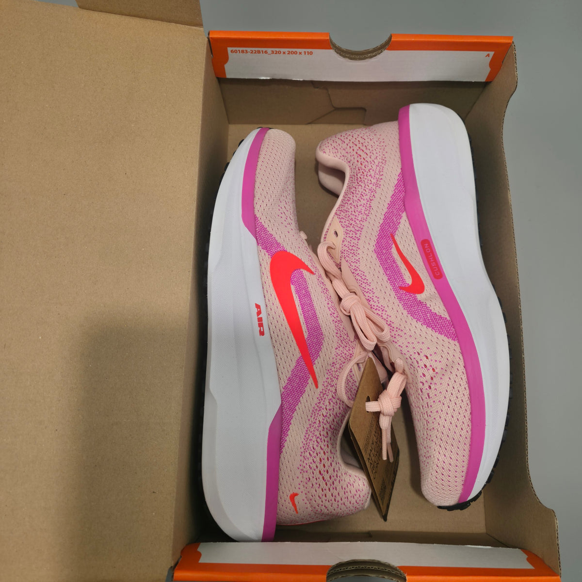 Nike Air Winflo 11 Women’s Running Trainers Coral Pink FJ9510-604